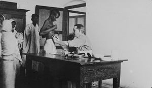 Missionary Doctor Boe Bojesen Bøgh examining a patient at Benagaria Hospital