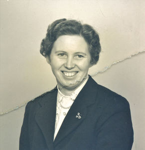 Kirsten Steffensen. Nursing training, 1952-57. Course at the Parish Folk High School, Marthabo