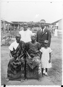 Emmanuel Wosufia, male nurse who was trained by PEMS missionary Ida Giugler, and his family