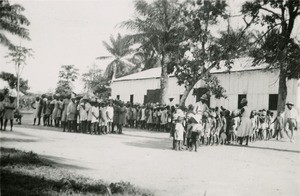 School buildings and pupils, in Cameroon