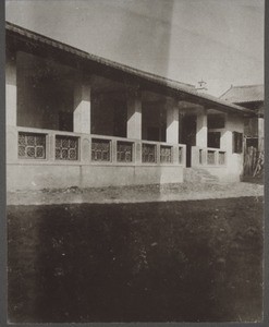 Basel Mission. 6. Veranda of the policlinic Ka in tschu (China)