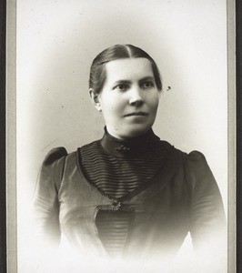 Schneider, Emma