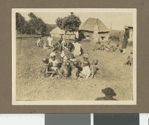 Sunday school, Chogoria, Kenya, 1928