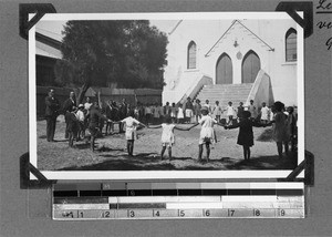 Brethren Joorst and schoolchildren in front of the church, Moravian Hope, South Africa, 1934