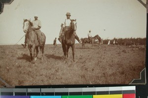 The chief and his companion Mahlabatini, South Africa, (s.d.)