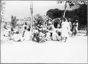 Shauri' assembly of students, Gonja, Tanzania, ca.1911-1914