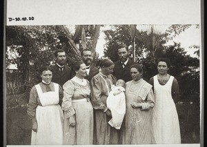 European mission personnel in Aburi