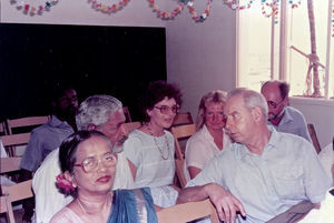 Chennai/Madras, Tamil Nadu, 3. marts 1987. Indvielse af Park Town Mission High School (PTMS), nybygget 1986-87, med støtte fra Folkekirkens Nødhjælp, ALC og EU 50%. Fra venstre 1. række: Miss Pereira, sekretær W.C.H. og Jørgen Maibom - 2. række: Fred & Rovea Alberts, Lis & Jørn Højfeldt