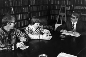 FBG Bookshop Meeting in Cairo, 1976. From left to right: Lorens Hedelund, Mona Lydiksen, Jørg