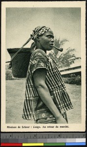 Returning from the market, Congo, ca.1920-1940