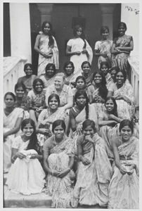 South India, 1977. The Sewing School at Tiruvannamalai. Missionary Else Krog surrounded by Indi