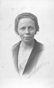 Missionary Petra Nielsen. Sent out to China 1916. Language studies 19117-1918. Evangelistic wor