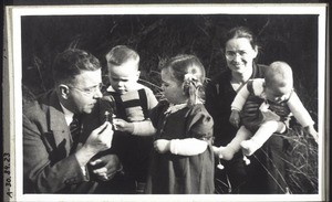 Dr Lutz with his family. (1939)