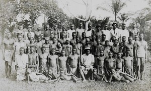 Ngombe from Bosomayali-Bongwonga village that chased McKittrick & Dr H Guinness, Congo, ca. 1900-1910