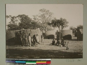 Market place, Mandronarivo, Madagascar, 1905