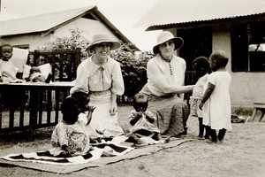 Miss Ladlay & Mrs Grainer & motherless babe, Nigeria, ca. 1935