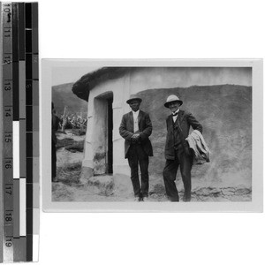 In front of Elias Mzuku's house in Xentu. Samuel Baudert, South Africa East, 1929