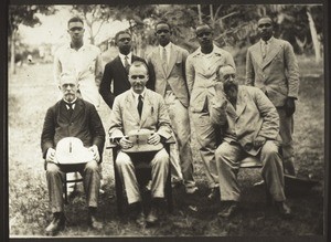 "Besuch Hartenstein in Ghana: Ghanäer, L nach R: Ocansey, Taniah, Caesar, Odjidja, Padi."