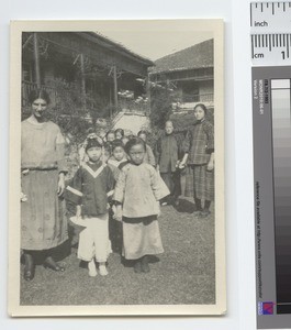 Scholars and teacher, Yichang, ca.1888-1929