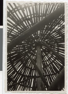 Round house under construction, Adis Abeba, Ethiopia, ca.1934-1935