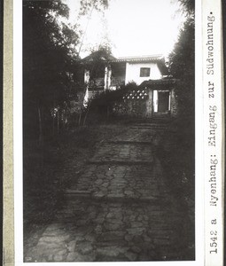 Nyenhang, the entrance to the living quarters on the south side