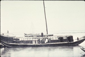 Deluxe travel in old China by houseboat, Changde, Hunan, China, 1901
