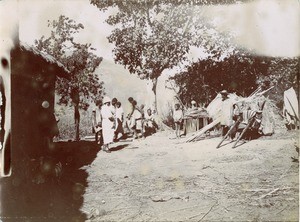 People in front of a house, in Madagascar