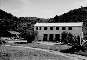 Skolehjemmet for piger, Rayagada, Øst Jeypore, Orissa, Indien. (Anvendt i: Dansk Missionsblad nr 9/1960 og DMS Årbog 1959/60)