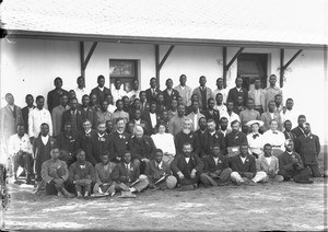 Participants in the synod in Ricatla, Mozambique, 1908