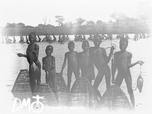 African people fishing with baskets, Makulane, Mozambique, ca. 1896-1911