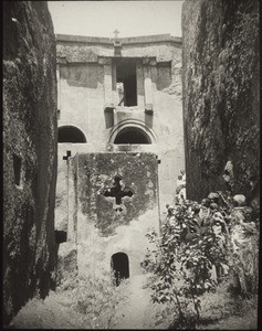 Eingang zu e. Felsenkirche in Lalibela, Abessinien