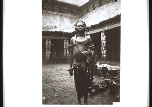 Der Hofnarr des Königs Ndjoya in Fumban