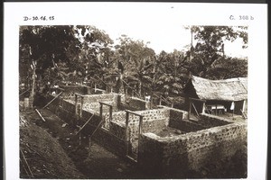 Kumase - Missionshausbau, Stand vom 19. Mai 97