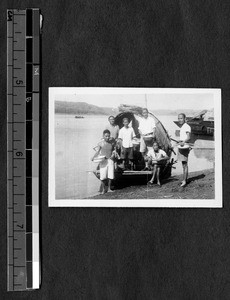 Scientists on boat during hookworm study expedition, Sichuan, China, ca.1920-1930