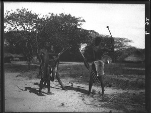 Fight scene, Makulane, Mozambique, ca. 1901-1907