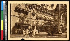 Recess at school, India, ca.1920-1940