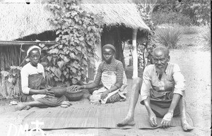 Group of African people, Makulane, Mozambique, ca. 1896-1911