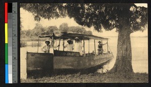 Missionaries in a boat, Bangalas, Congo, ca.1920-1940