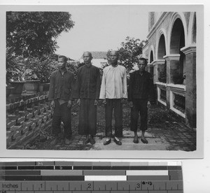 Prospective catechists and catechumens at Pingnan, China, 1928