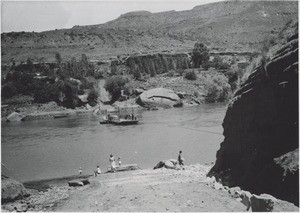 Crossing of the Orange river by ferry