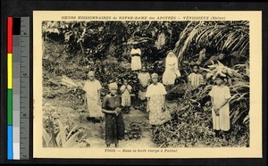 Women standing in the forest, Togo, Africa, ca. 1920-1940