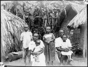 Assistant teacher Lotokorduaki and his family, Arusha, Tanzania, ca.1907-1930