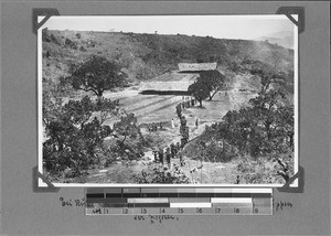 Women carrying bricks at Kalalamuka, Rutenganio, Tanzania