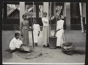 Kitchen work in Calicut Girls' Boarding School