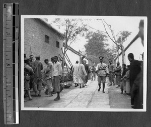 Soldiers on the street, Jinan, Shandong, China, 1928