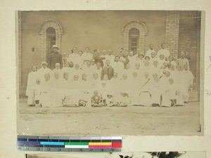 Congregation outside Ivohibe Church, Bara, Madagascar, ca.1915