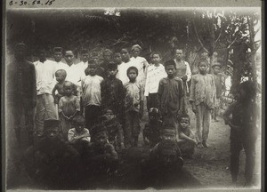 A group of men from Mengkatip