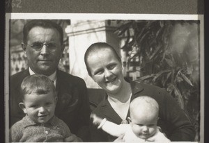 Familie Weinbrenner, Anfang 1957, Pyangtong