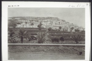 Las Palmas, a town on a hill