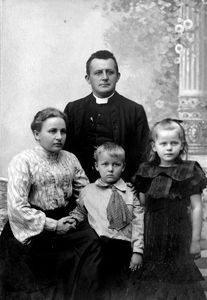 Missionary, pastor Johan Evard Bittmann. Born 20 Aug. 1869, died 4 April 1939. Mrs Helene Bittm